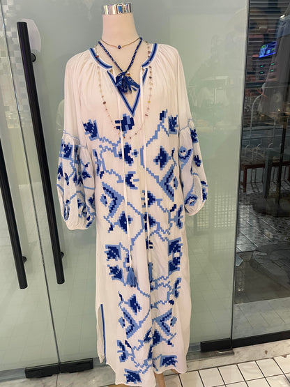 MIDI DRESS EMBROIDERED